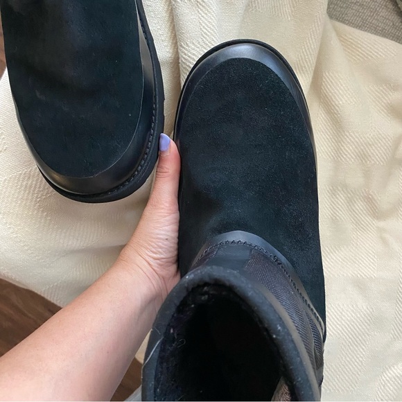 UGG Classic Mini Urban Tech WP black size 10 - Picture 12 of 15